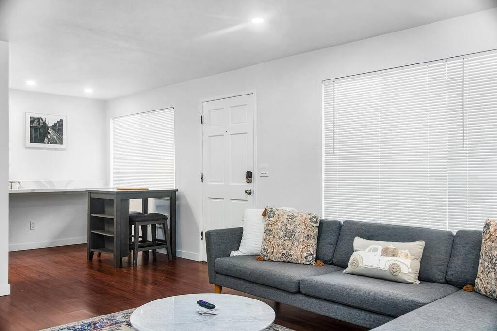 شقة Seattle Cloud 2Br Prime Location المظهر الخارجي الصورة